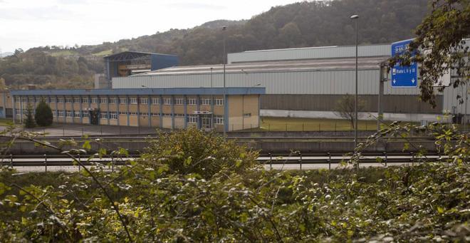 Barbón exhorta a su equipo económico a empujar más por la operación de Indra en Barros (Asturias)