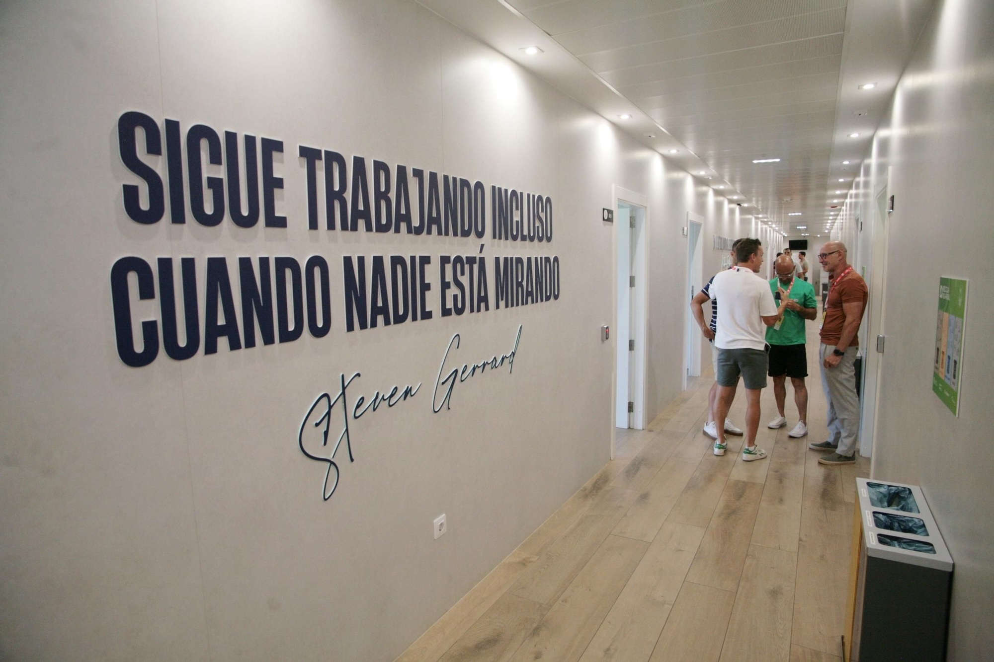 Galería | Los canteranos del Villarreal celebran el 25º aniversario de la residencia
