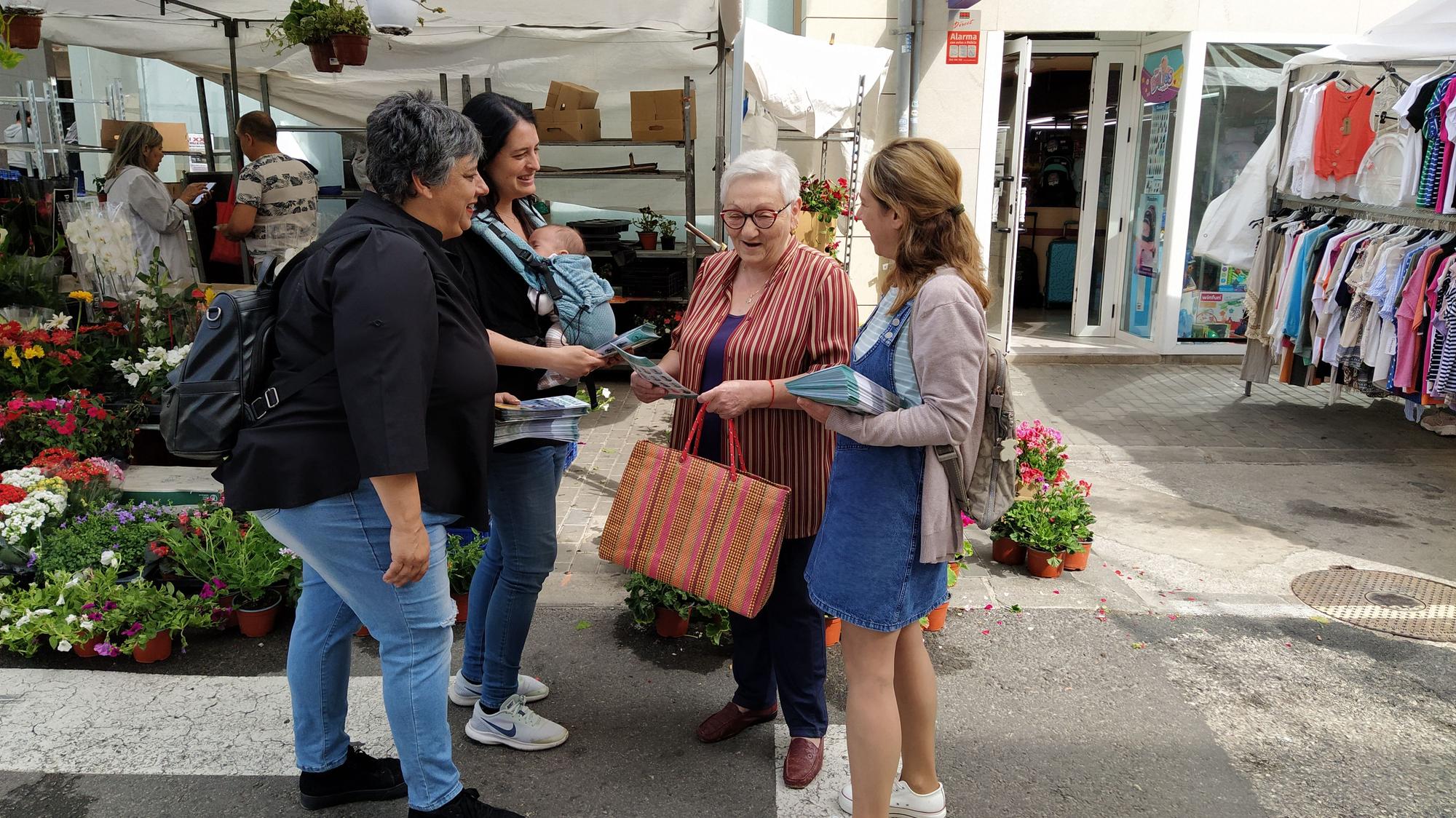 La campaña de los partidos de Tavernes en el mercadillo