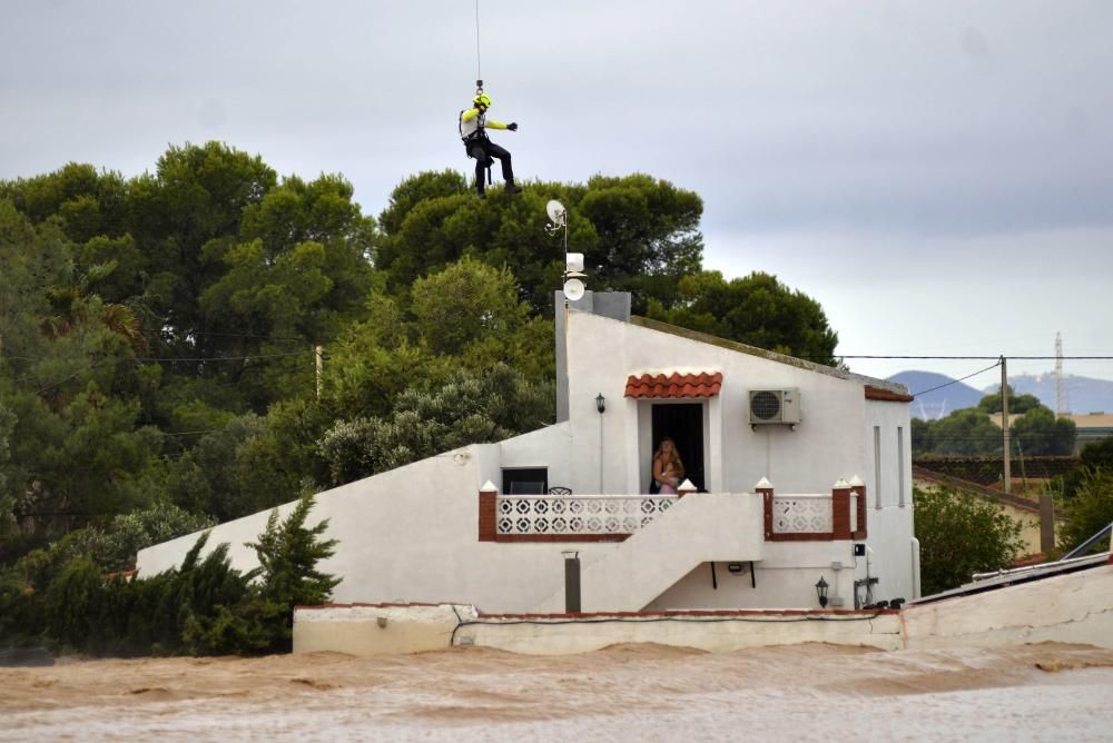 Gota fría en Los Alcázares: Inundaciones, rescates y destrozos