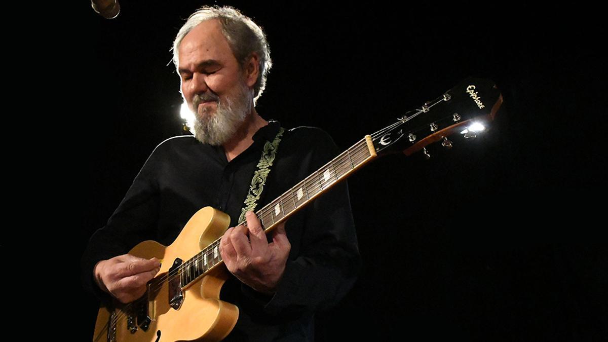 Fernando Rubio and The Inner Demons.