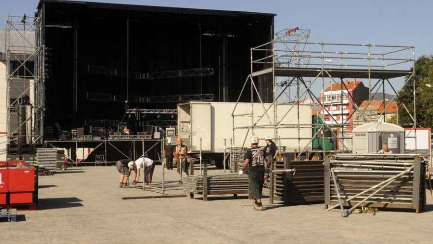 Instalaciones destinadas al festival que se celebra en Vilaxoán // Noé Parga