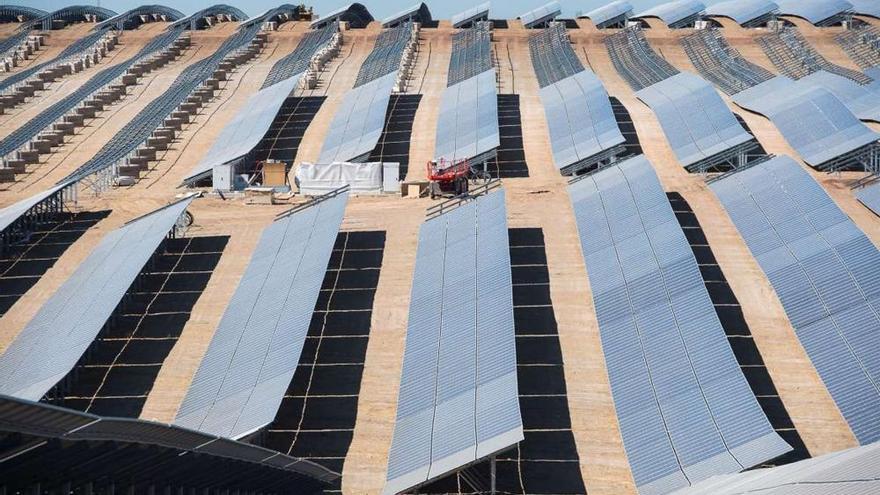 La fotovoltaica Núñez de Balboa ha generado ya 1.200 empleos, un 70% extremeño