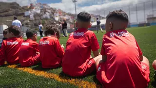 Santa Cruz celebra su vuelta a la Tercera División