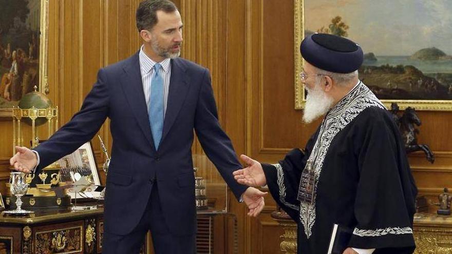 El Rey trata con el Gran Rabino Sefardí las prioridades de la cumbre de Ávila