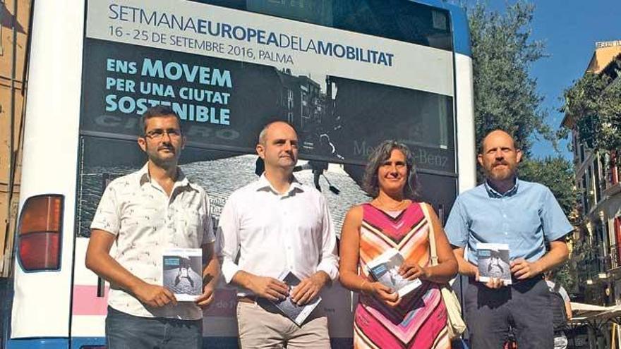 Responsables de movilidad de Cort y el Govern presentaron ayer la Semana Europea de la Movilidad.