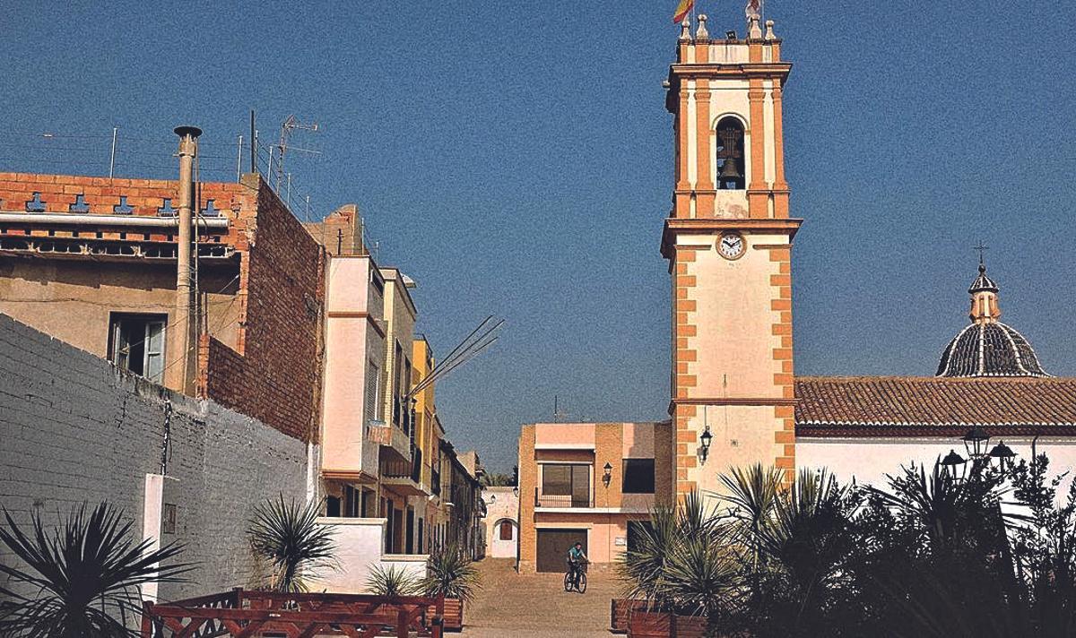 Por su ubicación, Nules ofrece una experiencia patrimonial completa a pocos kilómetros de las capitales.