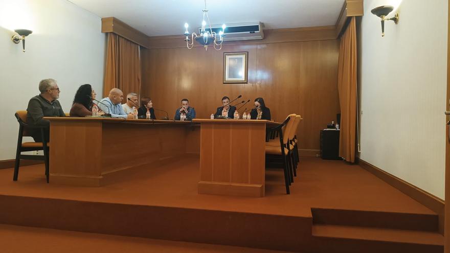 Los ediles del PP en Granja se rebelan por el fichaje del alcalde de Cs y dimiten