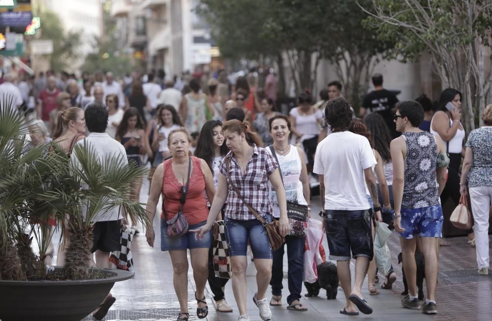 Inicio de las rebajas de verano