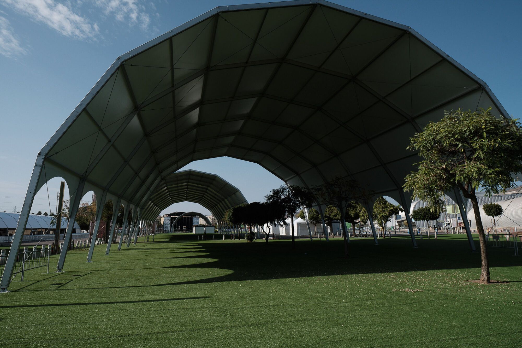 El Palacio de Ferias se transforma por dentro y por fuera para la San Diego Comic-Con de Málaga