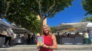 Anna Todd, autora de la saga After y Sunrise. El último amanecer