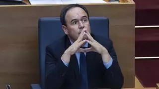 ¿De qué se acusa a Llorca?