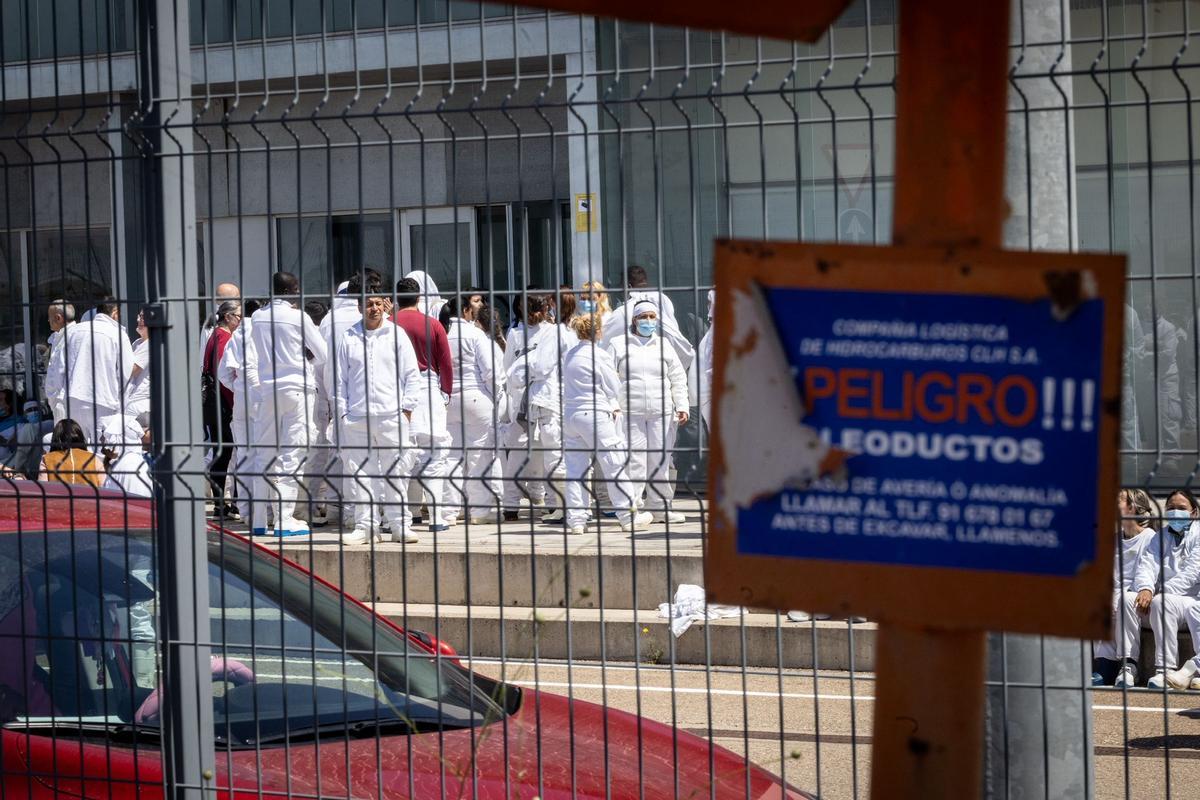 Evacuadas 500 personas en Plaza tras producirse una fuga de amoniaco en una nave