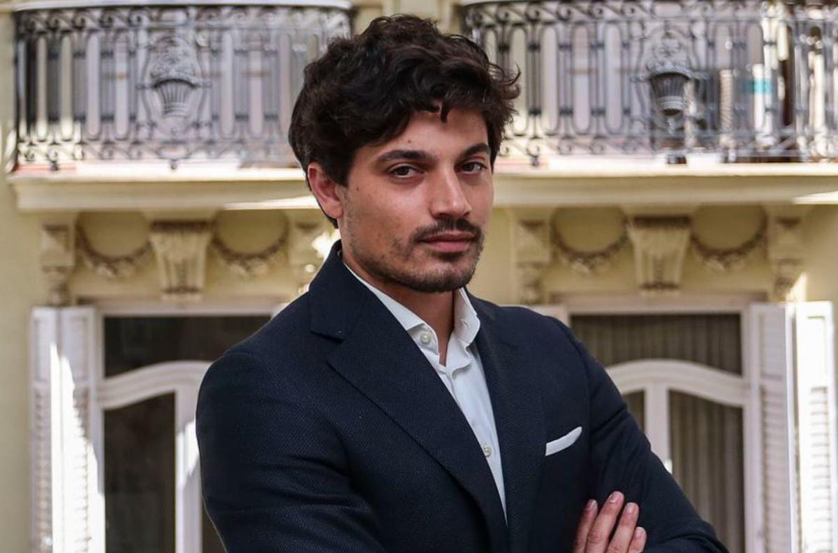 Gaspar Romero, en su despacho profesional.