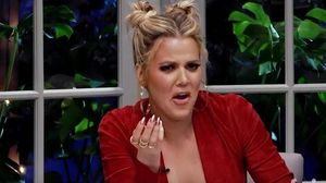 Khloe Kardashian diu en el seu programa de televisió que no ha vist mai un penis blanc.