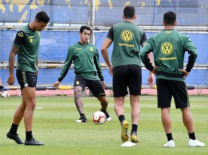 10/05/2019 HORNILLO. TELDE.  Entrenamiento UD Las Palmas. Fotógrafa: YAIZA SOCORRO.  | 10/05/2019 | Fotógrafo: Yaiza Socorro