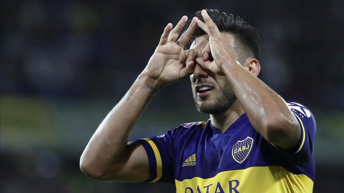 Boca le pisa los talones a River Plate