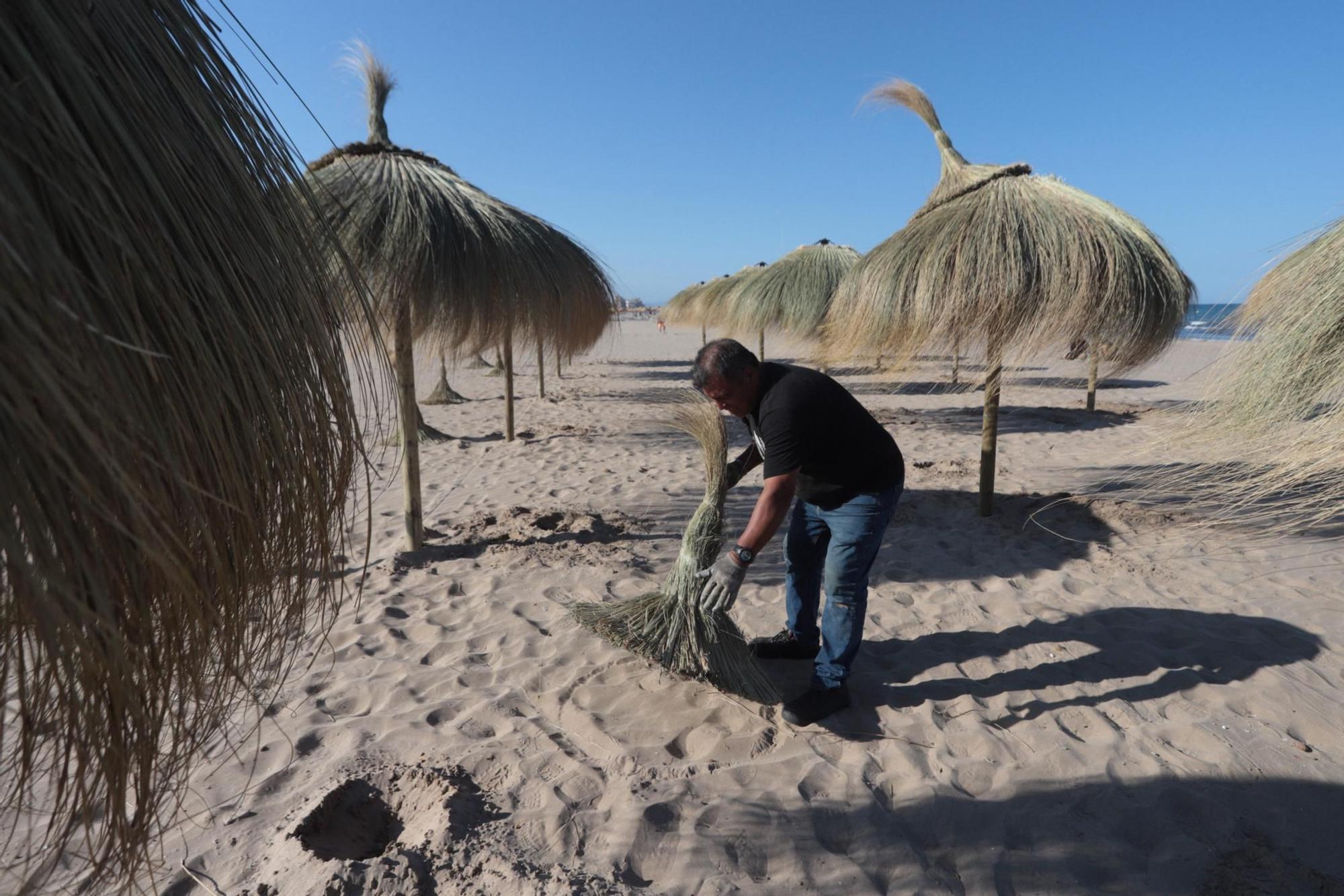 Todo listo para abrir los chiringuitos de la Patacona