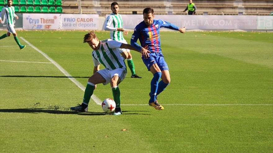 El Extremadura se exhibe en Sevilla