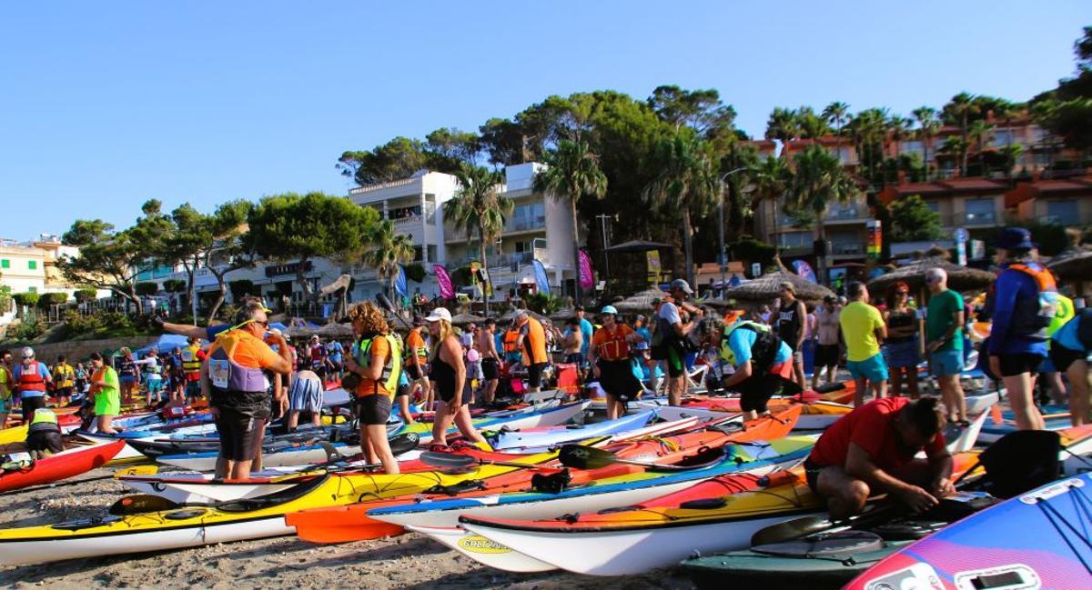 Volta a Sa Dragonera en piragua y paddle surf 2024