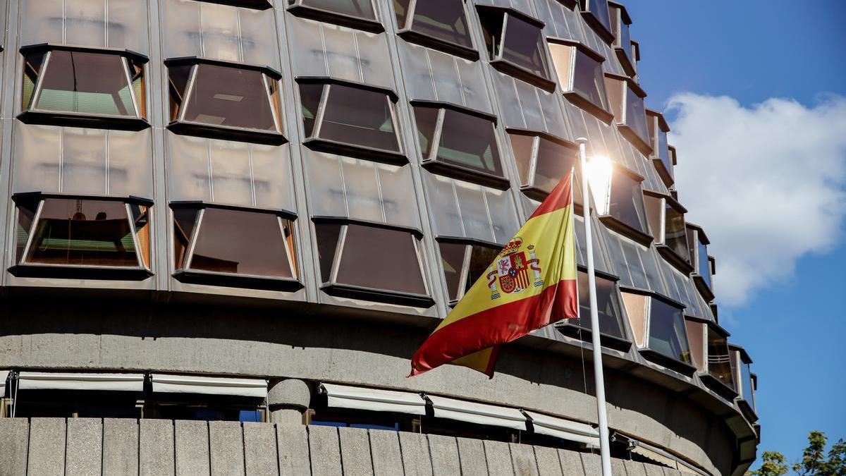 El TC ampara a una chilena residente en Barcelona y con una hija española frente a su expulsión.