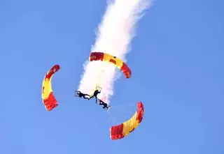 78° aniversario del primer lanzamiento paracaidista del Ejército del Aire en Alcantarilla