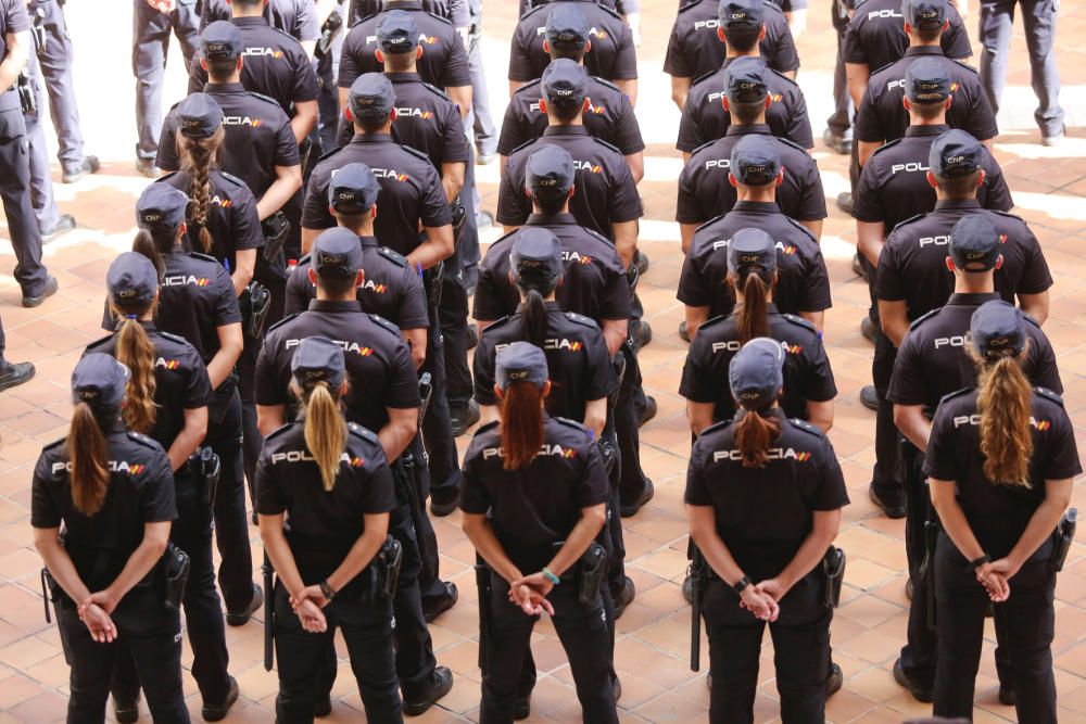 Málaga recibe a 190 cadetes de la Policía Nacional que harán prácticas durante un año.