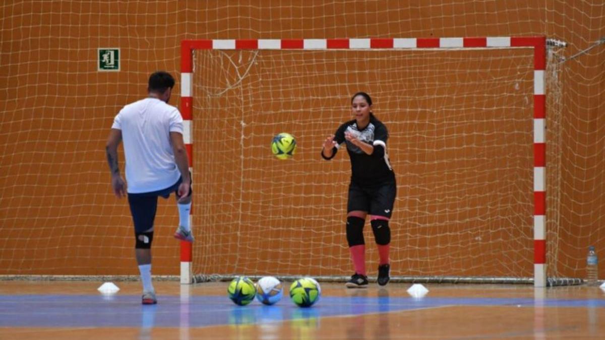 «Vamos a competir para tratar de darle valor al fútbol sala femenino en Ibiza» |  