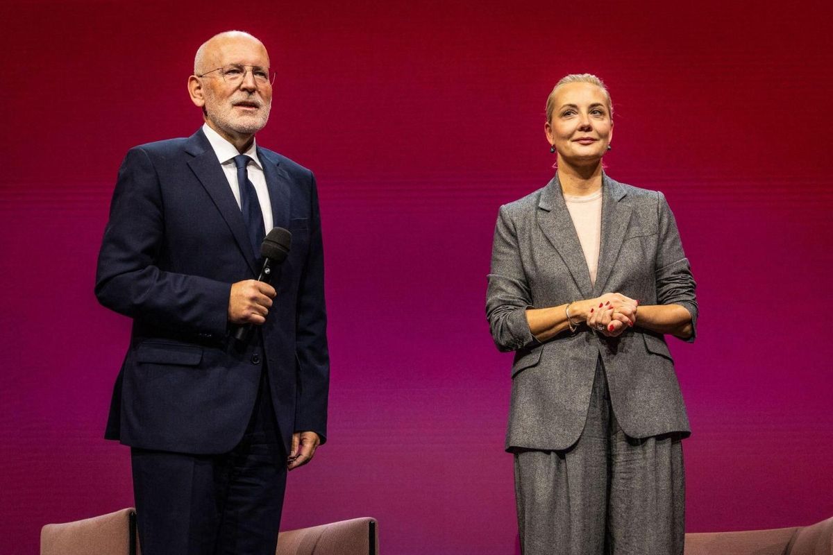 El progressisme europeu acompanya el neerlandès Timmermans, en una campanya costa amunt contra la ultradreta El progressisme europeu acompanya el neerlandès Timmermans, en una campanya costa amunt contra la ultradreta