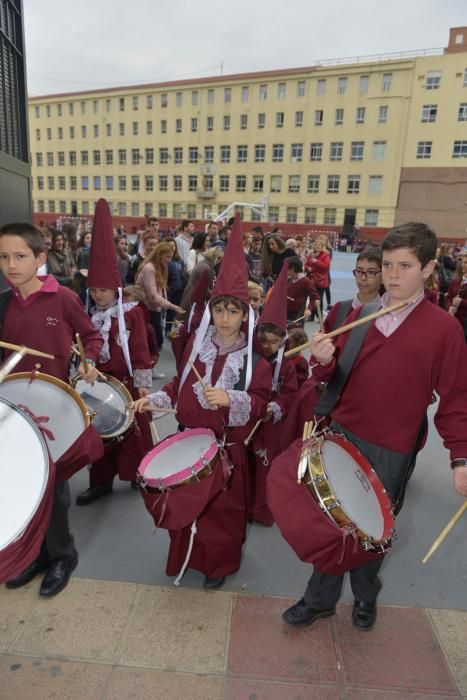 Procesión de los alumnos de Capuchinos