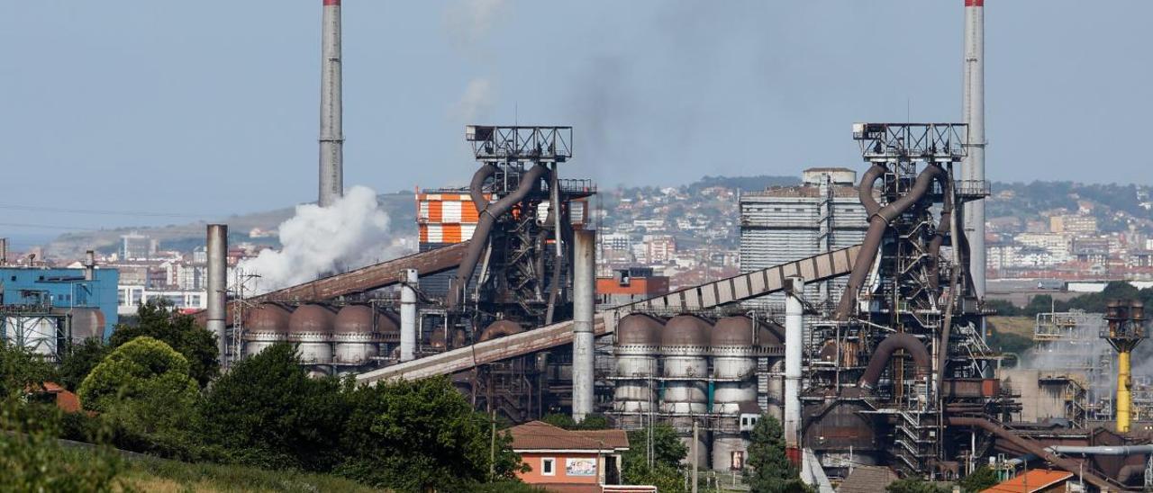 Arcelor nota una mejoría en el mercado del acero y reabre dos talleres de Avilés