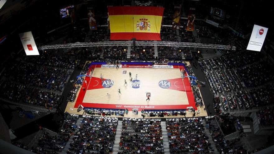 Vista del pabellón de deportes de Madrid durante una final de la Copa del Rey de baloncesto. Efe