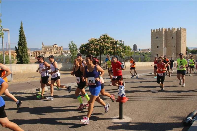 Las imágenes de la carrera popular Puente Romano