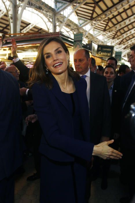 Los Reyes en el Mercado Central de Valencia