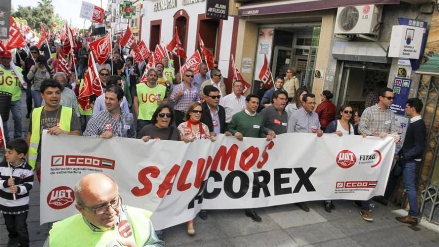 Los partidos extremeños lamentan la caída de Acorex en concurso de acreedores