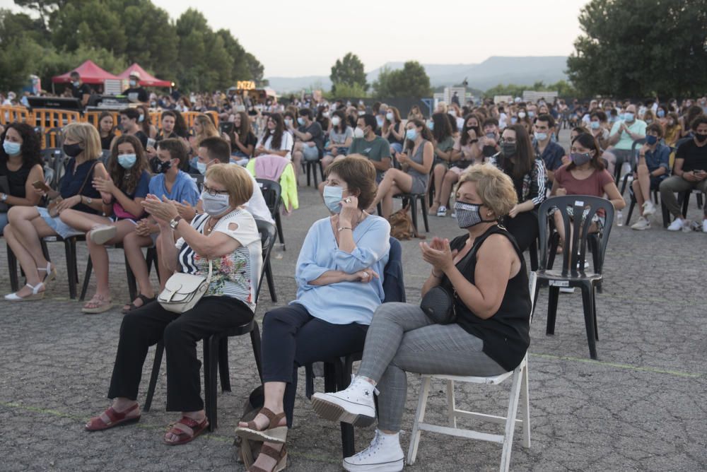 Miki Núñez i Sara Roy al Vibra festival