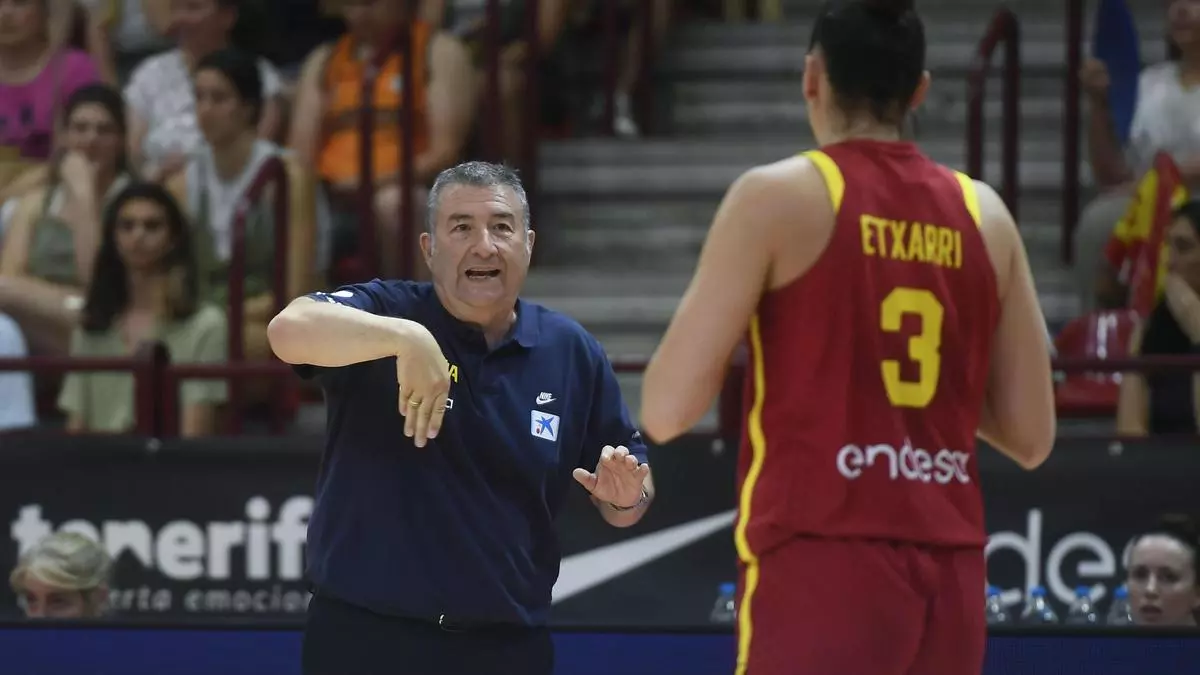 España sufre, pero confirma su presencia en cuartos del Eurobasket femenino