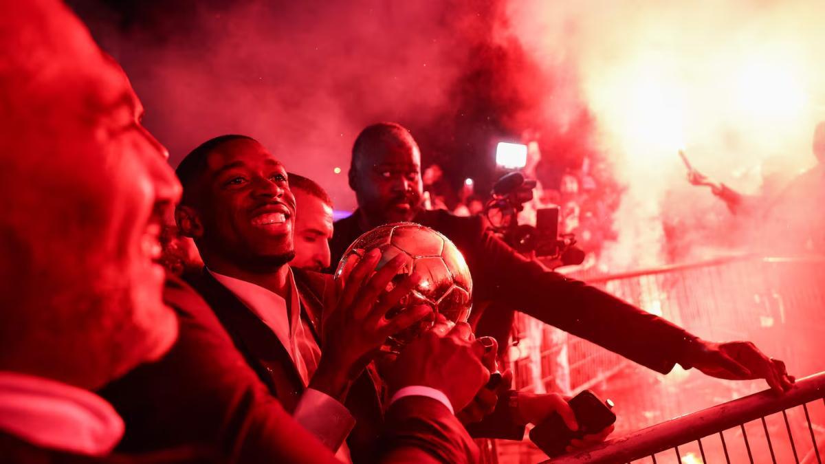 El día de oro de Dembélé: De la fiesta con menú infantil a las lágrimas en Évreux