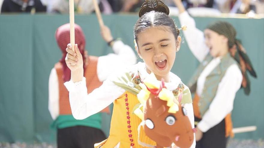 Una cabalgata infantil con el sabor añejo de la tradición