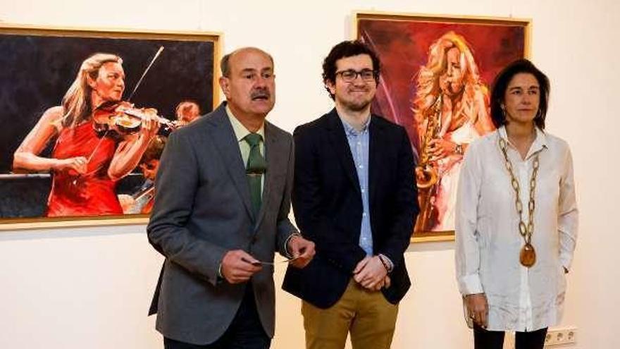 Favila González inaugura la muestra &quot;Crescendo&quot; en la sala Alvargonzález