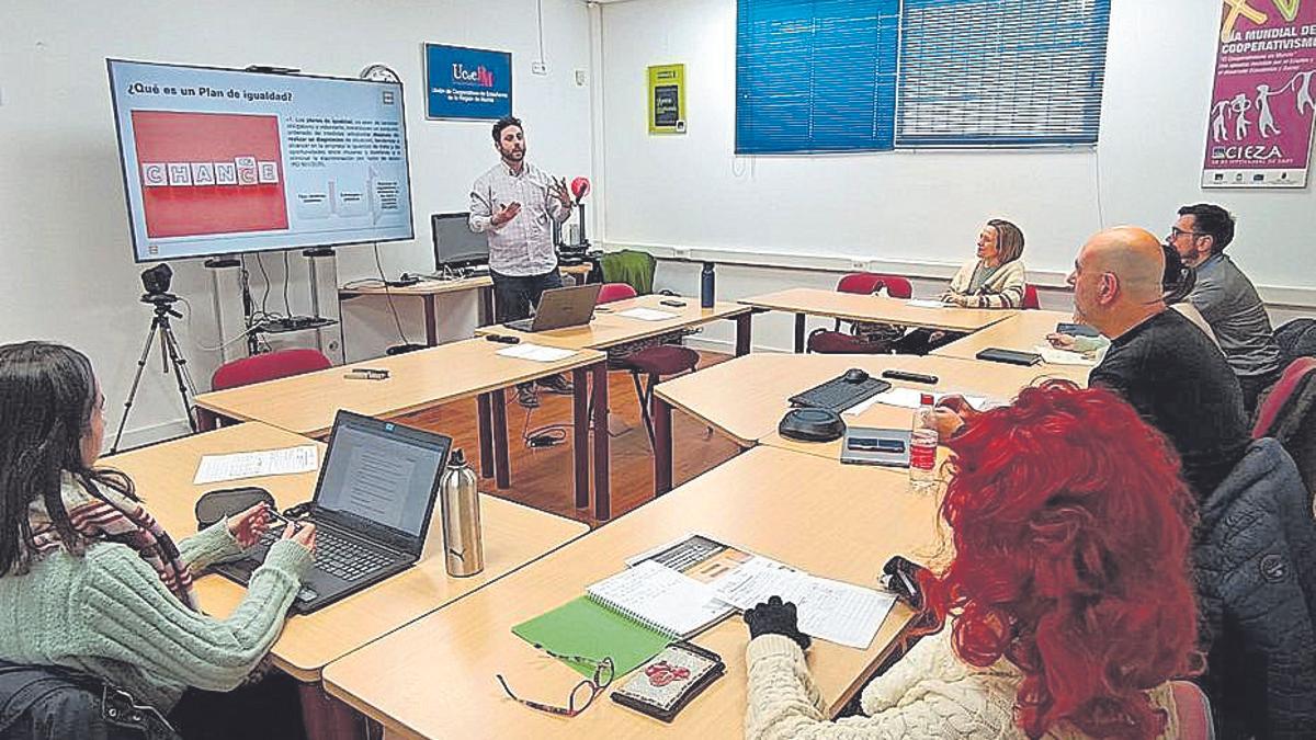 Curso sobre planes de Igualdad impartido en Ucomur