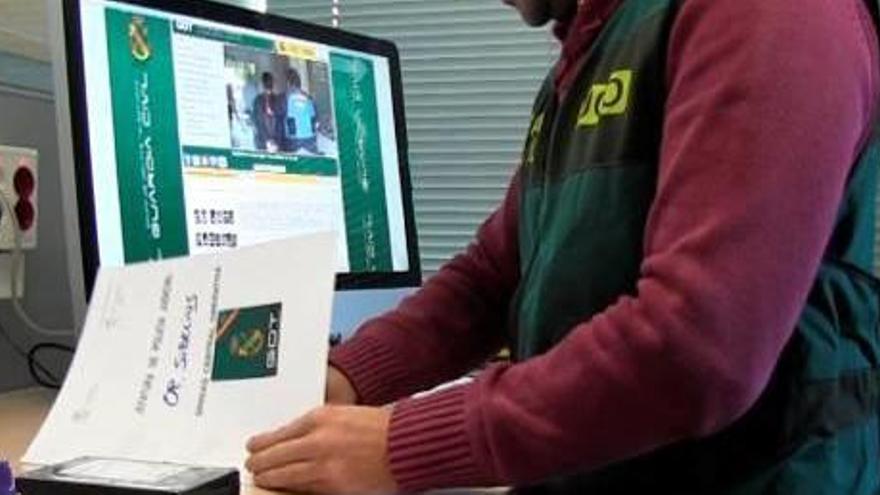 Cae una red por una estafa de un millón de euros a comercios online con tarjetas robadas