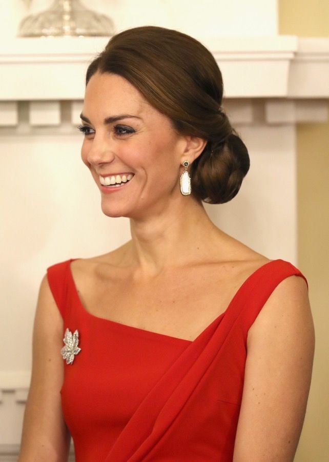 Los Duques de Cambridge visitan Canada, detalle de Kate Middleton