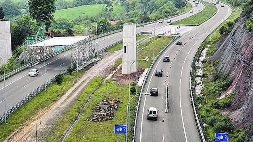 La zona de la Autovía Minera en la que se realizarán las voladuras.