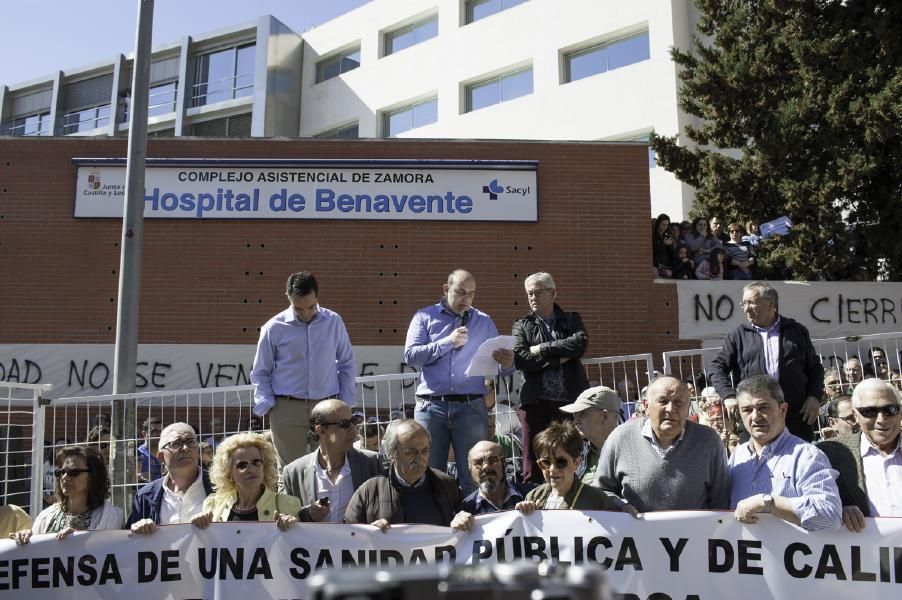 Manifestación en defensa de la sanidad en Benavent