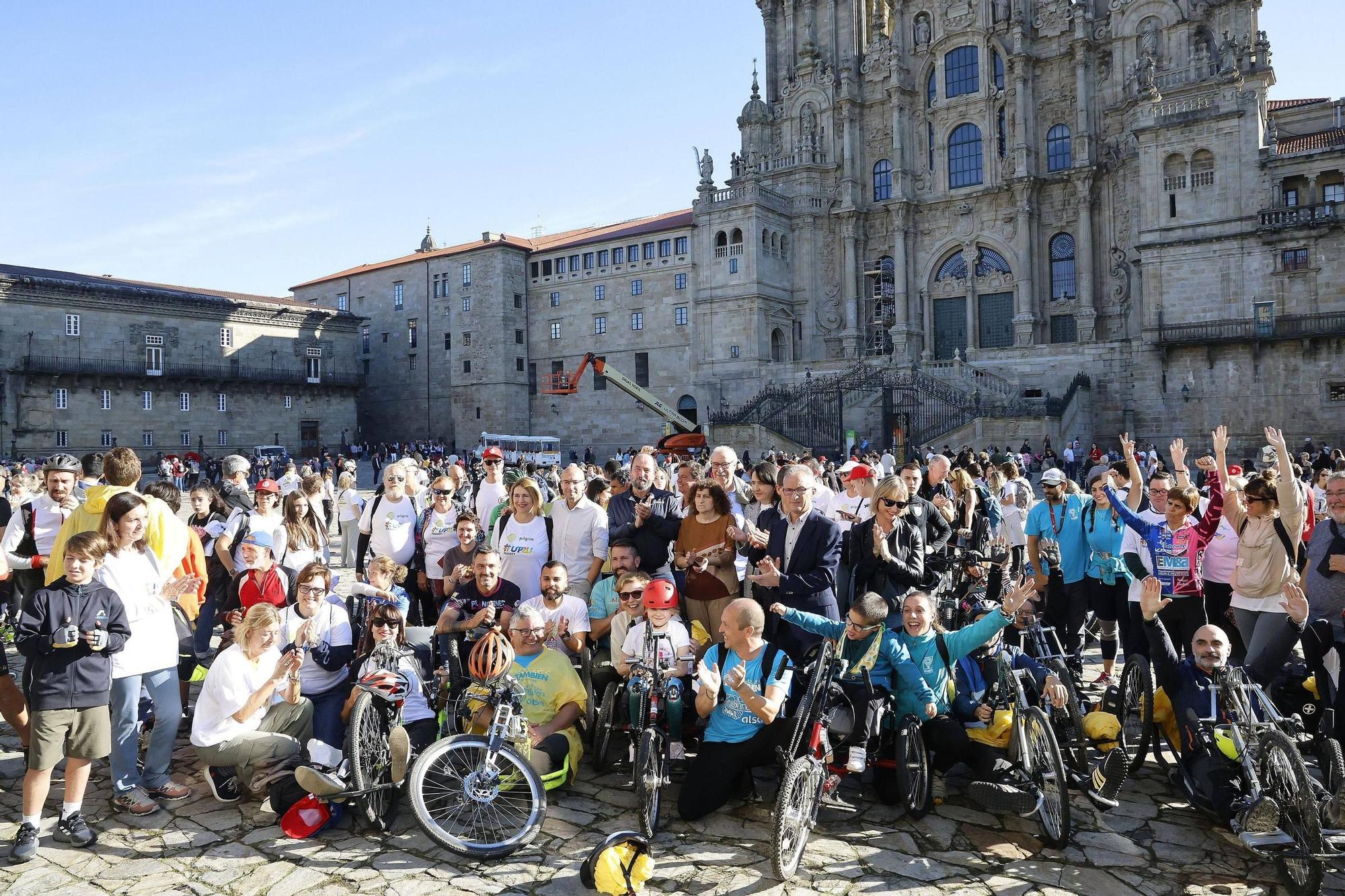 Vicente del Bosque e Irene Villa, en Santiago con el Camino de Valores por la inclusión