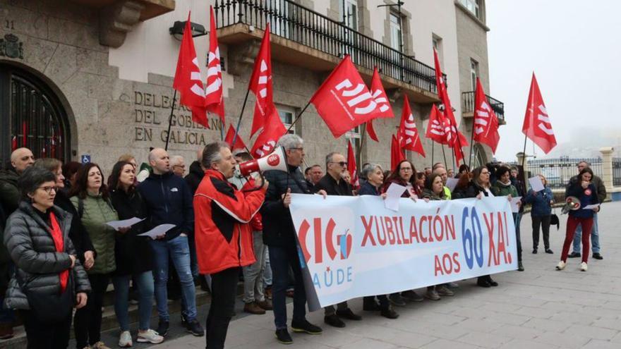 Movilización frente a la Delegación del Gobierno, ayer.  | // CEDIDA