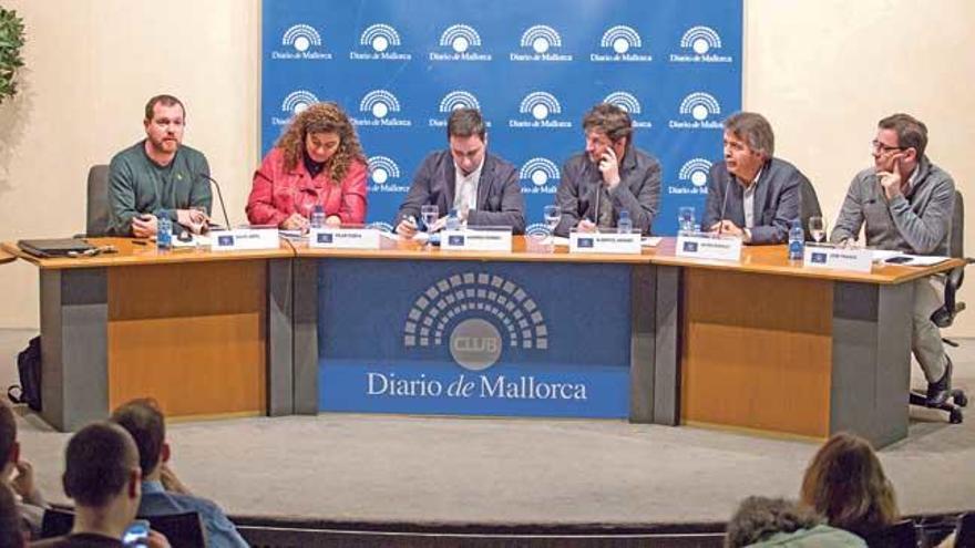 David Abril (Més), Pilar Costa (PSIB-PSOE), Andrés Ferrer (PP), Alberto Jarabo (Podemos), Javier Pericay (Ciudadanos) y Josep Franco (El Pi), ayer.