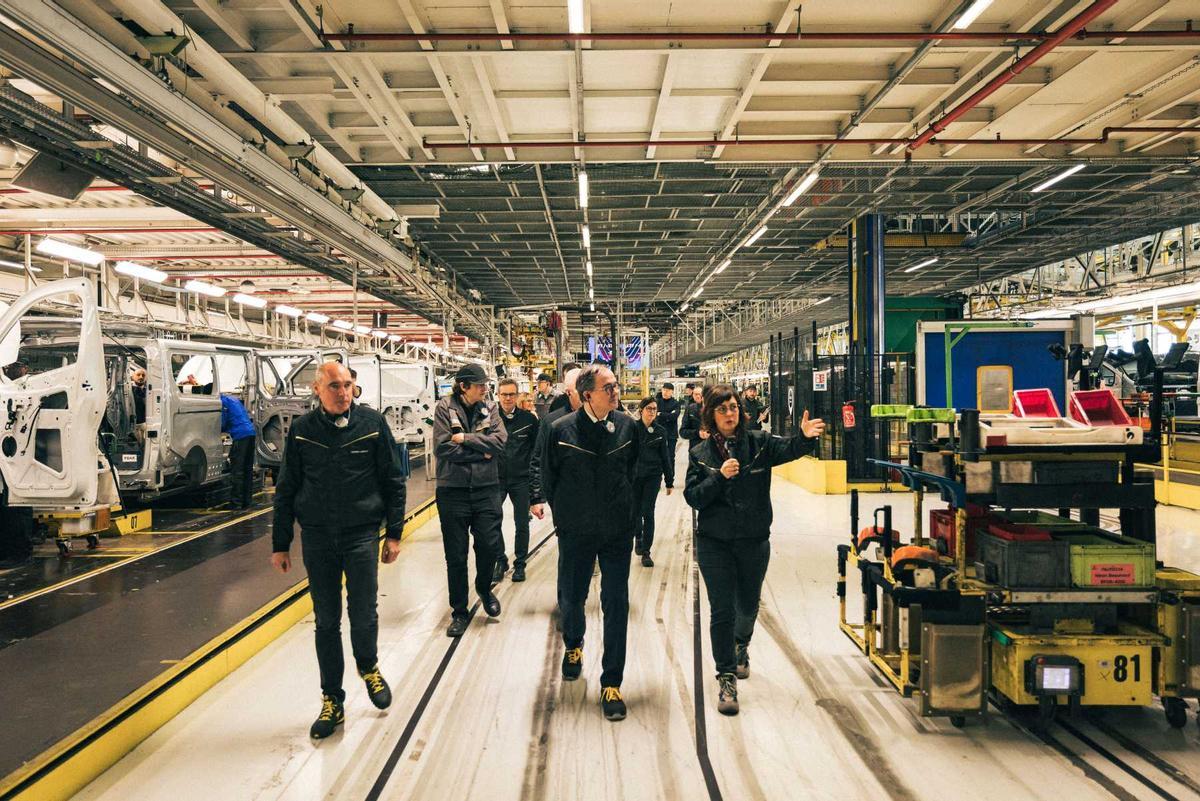 Equipo en la fábrica de Renault en Sandouville.