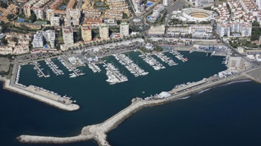 Panorámica del puerto de Estepona